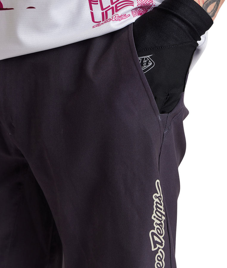 Troy Lee Designs Flowline Superlyte Short – Mono Carbon 38