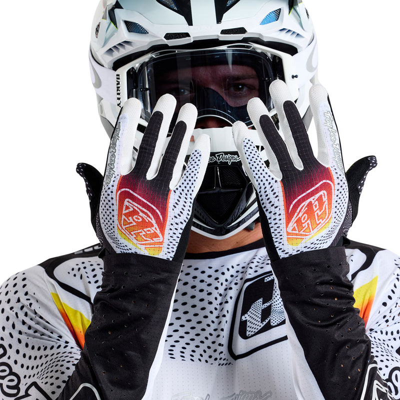 Troy Lee Designs Air Glove – Optic White / Black Medium