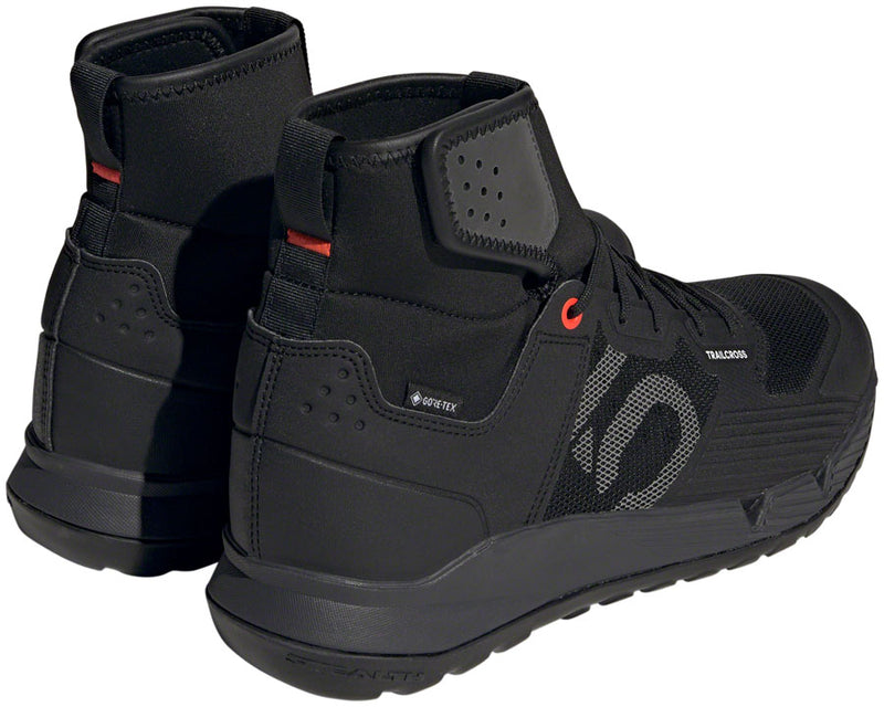 Five Ten Trailcross GTX Flat Shoes - Mens Core BLK/Gray Three/Solar Red 11.5